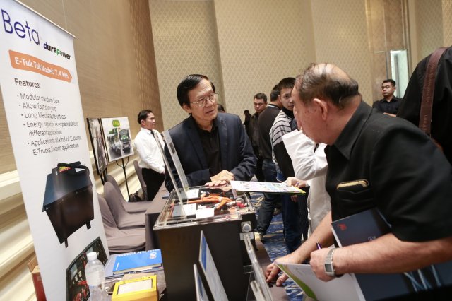 ภาพบรรยากาศงานเปิดตัวโครงการรถตุ๊กตุกไฟฟ้าฯ ชุดที่2