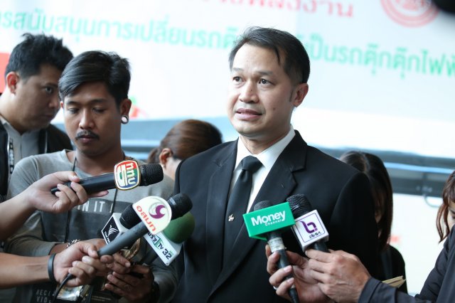 ภาพบรรยากาศงานเปิดตัวโครงการรถตุ๊กตุกไฟฟ้าฯ ชุดที่2